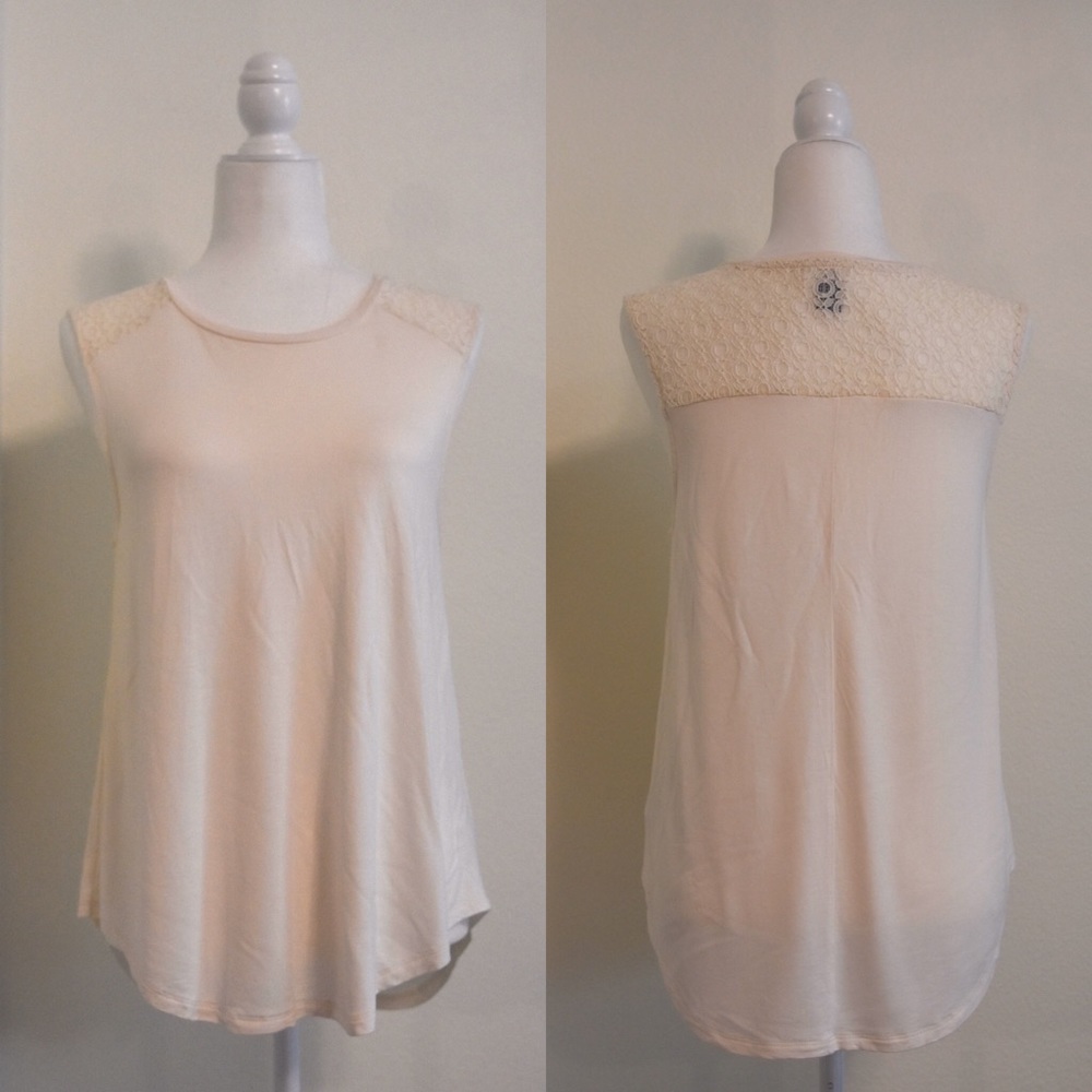 OLD NAVY Cream Top with Lace Detail Size S